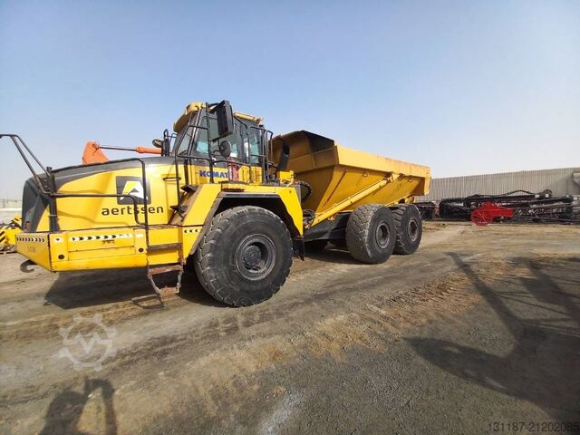 Dumper Komatsu HM400-3R (4 pcs available in Abu Dhabi)