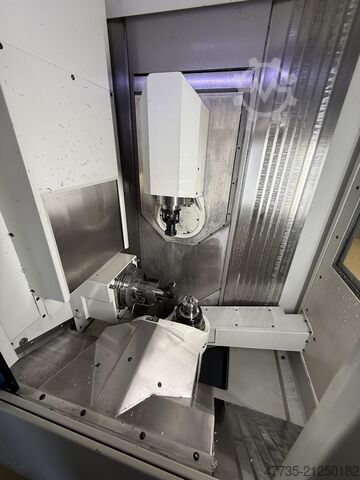 5 axis  machining center CHIRON FZ 08 MT
