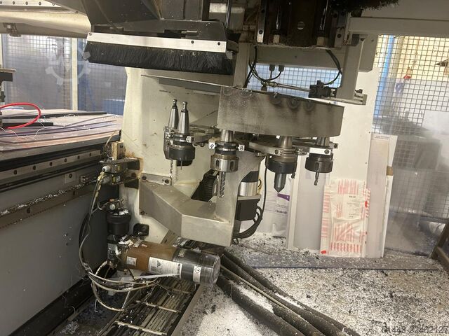 Bearbeitungszentrum BIESSE Rover  24 FT