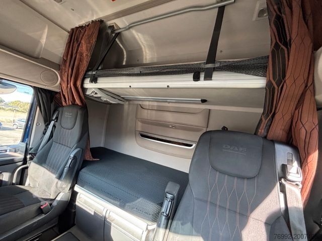 LKW mit Pritsche & Plane DAF SSC XF 480 Jumbozug + Anh Wecon Staplerhalterung