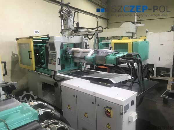 Spritzgießmaschine Arburg 420C 800-250 mit dem Angußpicker Amboss+