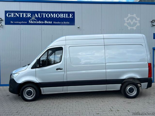 Kastenwagen hoch MERCEDES-BENZ Sprinter 215 9G-TR HOCH+LANG KLIMA 3-SITZ KAMERA