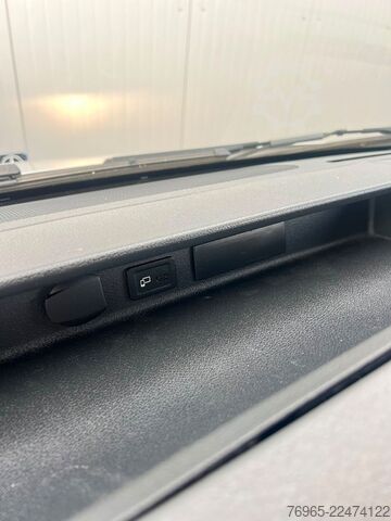 Kastenwagen hoch MERCEDES-BENZ Sprinter 215 9G-TR HOCH+LANG KLIMA 3-SITZ KAMERA