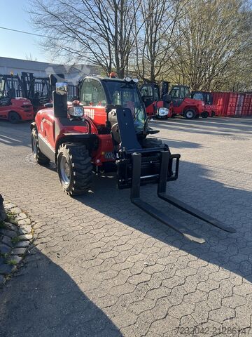 Telescopic loader MANITOU MT 625 H Comfort