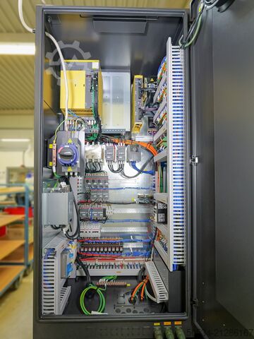 Vertikales Bearbeitungszentrum HYUNDAI WIA KF4600 II