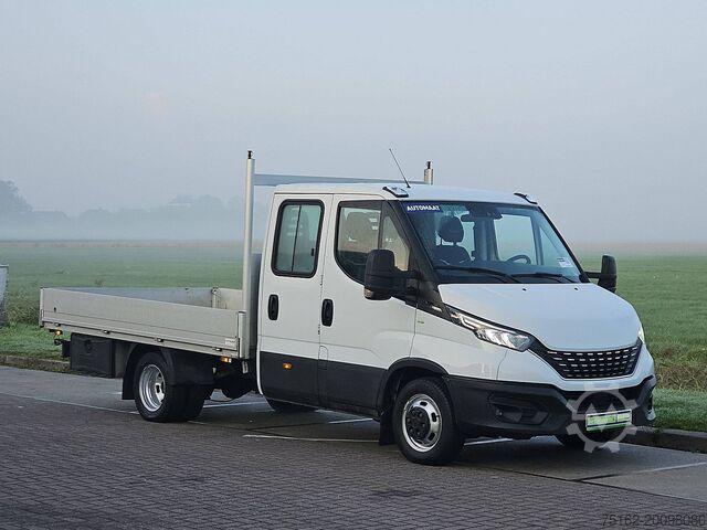 Loading platform IVECO DAILY 35C18  3.0Ltr 180Pk