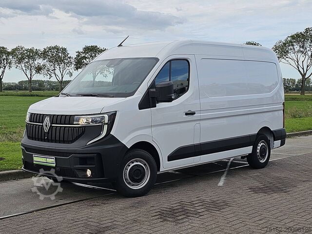 High-roof van RENAULT MASTER E-TECH 87kWh Nieuw!
