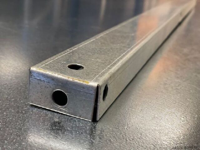 Shelf connector Dexion P90/ Regalabstand 900mm/ Materialfarbe: sendzimir verzinkt