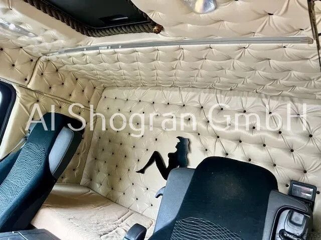 Volumen-SZM Mercedes-Benz Actros 1836 / Voll Luft / Euro 6