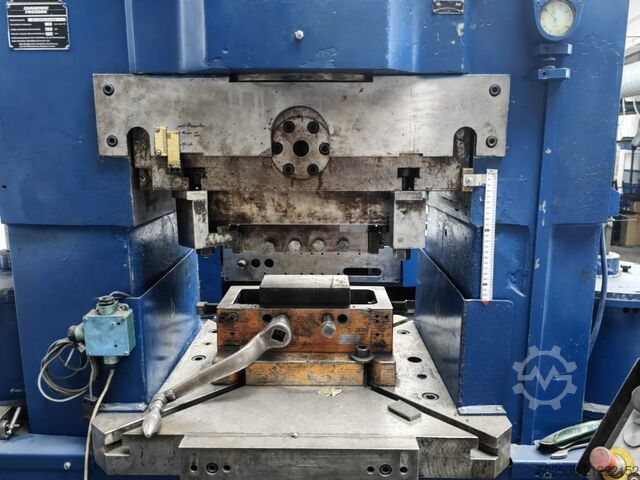 Kniehebelpresse Grabener GK800