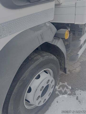 Kühlkoffer-LKW Volvo 