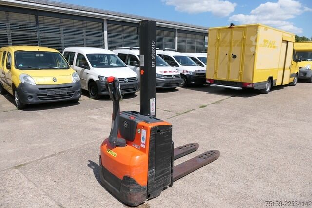Hochhubwagen bt SWE 080L Batterie 22/2022