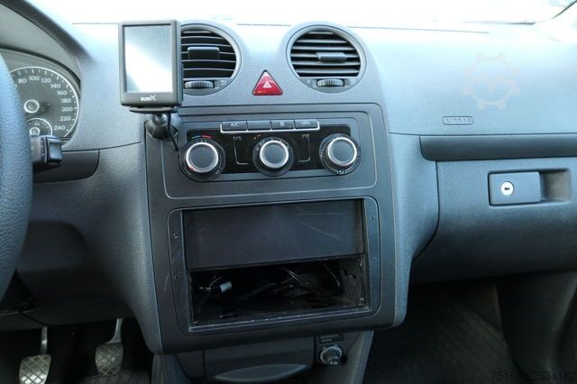 Kastenwagen VW Caddy 2.0 TDI 4Motion Flügeltür Regaleinbau Standheizung COC Parktronic