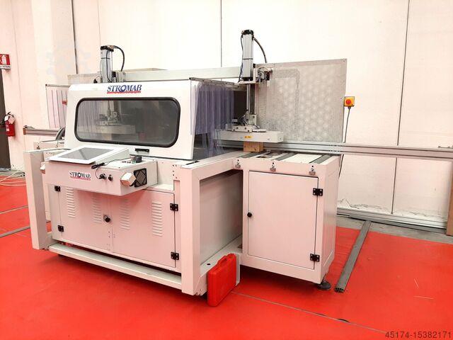 Schneidzentrum für Balken STROMAB CT 800
