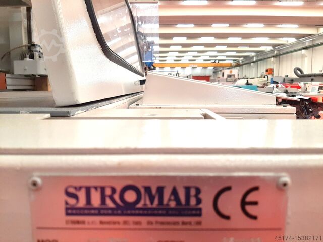 Schneidzentrum für Balken STROMAB CT 800