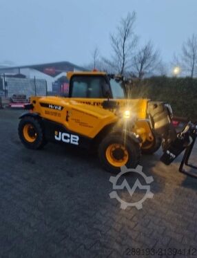Telescopic forklift JCB 525-60