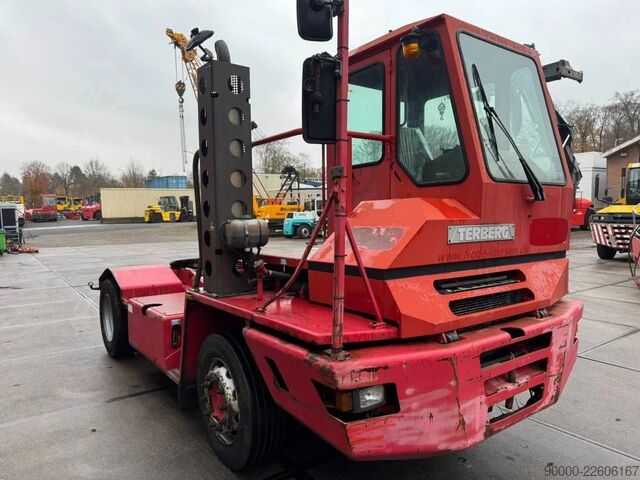 Terminal-Traktor Terberg YT 220