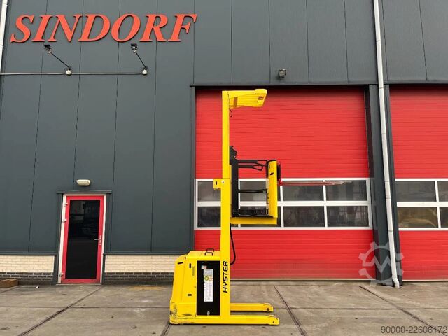 Kommissioniermaschine Hyster K1.0L 1000kg Orderpicker / heftruck / stapelaar