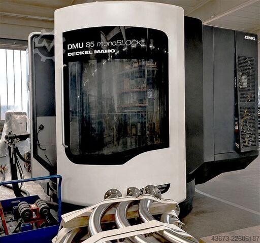 Milling machines DECKEL MAHO / DMG DMU 85 monoBLOCK