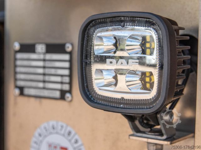 Absetzkipper LKW DAF XD 410 FA Absetzkipper