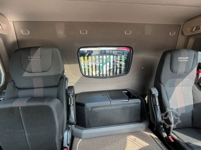 Absetzkipper LKW DAF XD 410 FA Absetzkipper