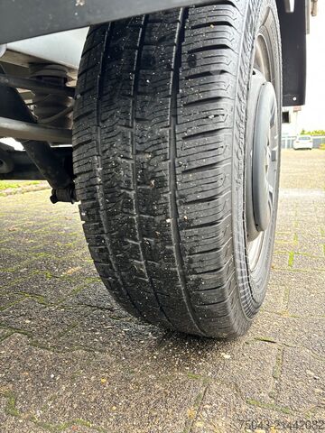 Pick-up van Renault Master 3,5T PritscheL2*Kamera*AHK*1.Hand