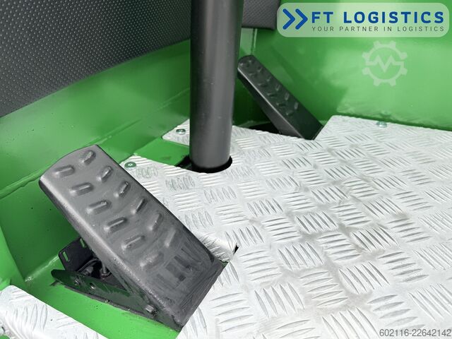 Vierwegestapler Combilift C4500 DIESEL WIDE-FORK-POSITIONER