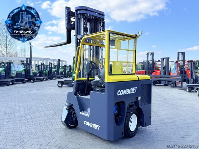 Vierwegestapler Combilift CB4000 GAS TRIPLEX 8500 FREE LIFT