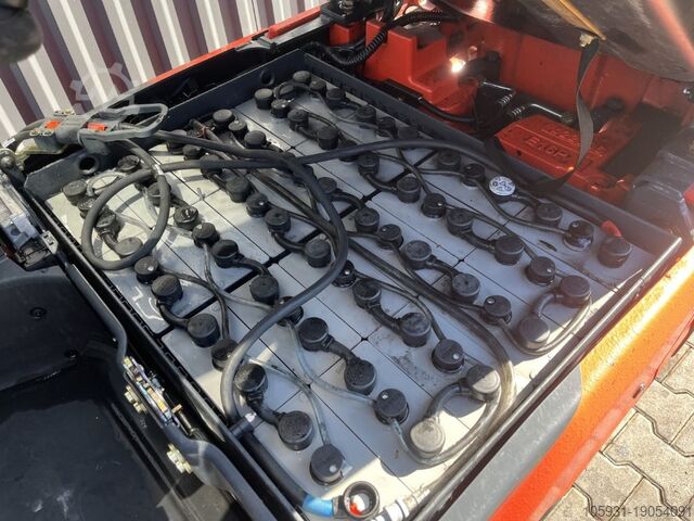 Elektro 4 Rad-Stapler Linde E16P-02