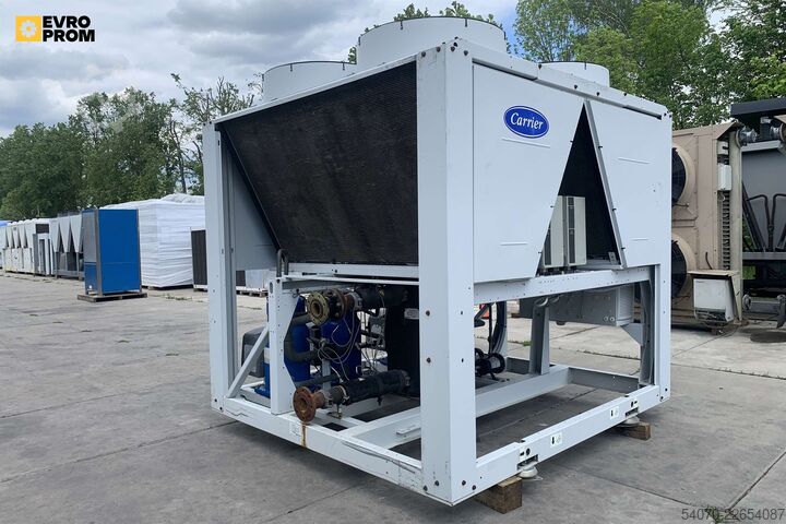 Chiller Used Industrial Chiller CARRIER - 261 kW | With warranty