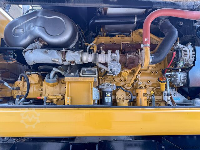 Material handler Caterpillar CAT MH3026-06C Umschlagbagger Kamera ZSA