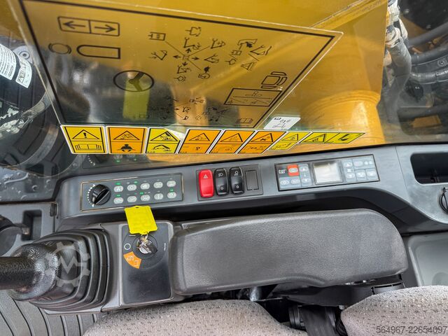 Material handler Caterpillar CAT MH3026-06C Umschlagbagger Kamera ZSA