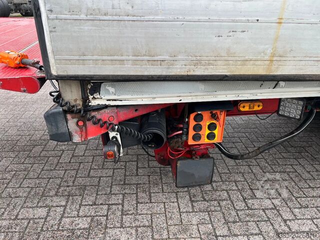 Refrigerated/frozen transport Schmitz Cargobull Thermo King 400 Laadlift 270 cm