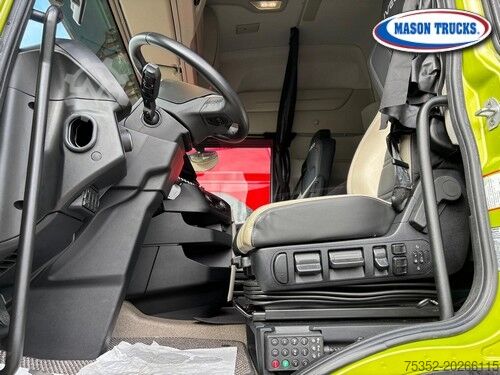 Standard road tractor Iveco S-Way 580 Full Air