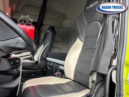 Standard road tractor Iveco S-Way 580 Full Air