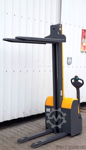 Pallet stacker Jungheinrich EMC 110