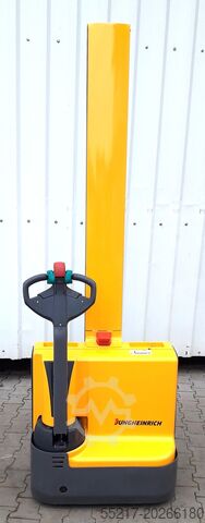 Pallet stacker Jungheinrich EMC 110