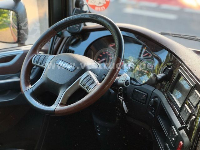 Standard SZM DAF 106 XF Flat Cab Voll/Luft 530 PS Leder Alu