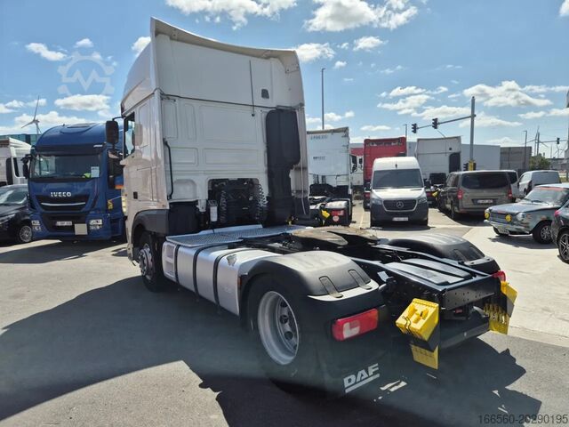 Standard tractor DAF XF 480 FT SUPER SPACE CAB, different location :...