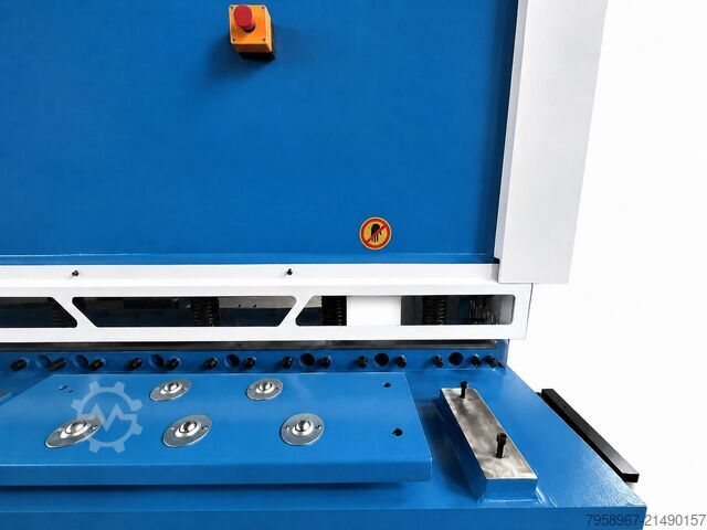 Hydraulic guillotine shear 10 × 3200 mm Metal Technics Polska MTP 10/3200 E21S