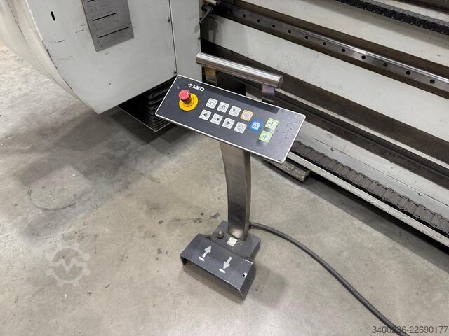 2015 LVD PPEB 320/40 CNC-Abkantpresse LVD PPEB 320/40