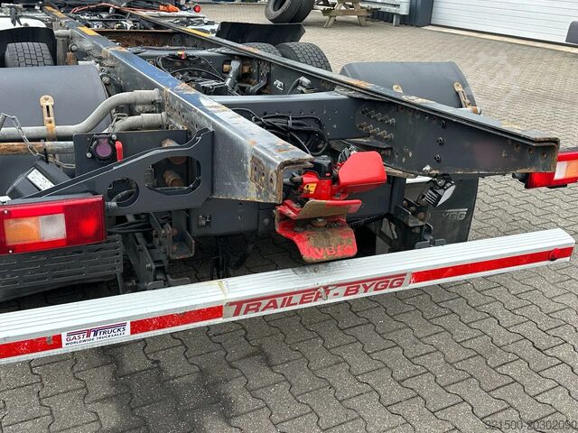 Chassis with cab Volvo FH 16.750 6x4 Globe XL Chassis Retarder 3.90 Wb...