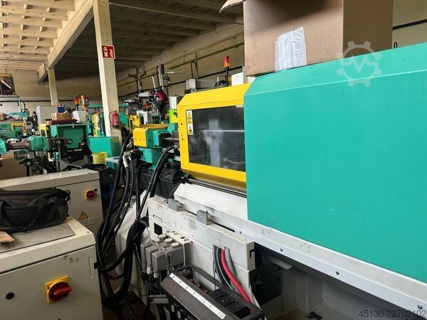 Injection molding machine Arburg 270S 250-60 U