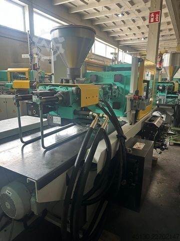 Injection molding machine Arburg 270C 400-70