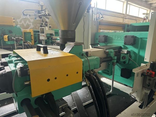 Injection molding machine Arburg 270C 400-70