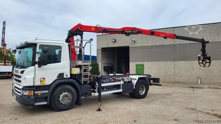 Crane truck Scania P280