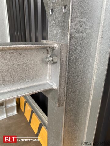 Cantilever rack ca. 4,02 lfm. Kragarmregal H: 416 cm T: 137 cm , 750 kg/Arm , 4 Lagerebenen