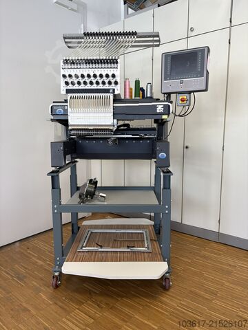 Stickmaschine ZSK SPRINT 8 Freiarm + Bordüre