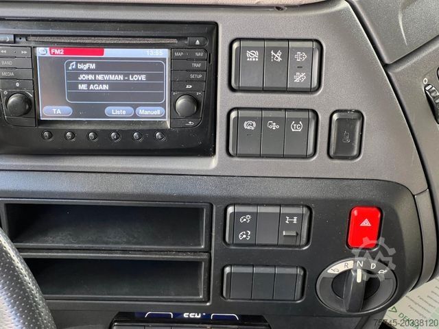 Volumen SZM DAF XF 530 *ACC* 2XTANK *STANDKLIMA* RETARDER * BJ19