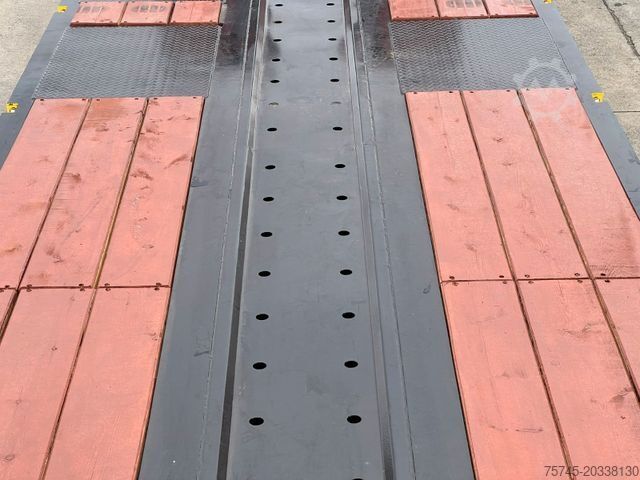 Low loader semitrailer  GVN 4GVN O4*ÜBERBREITE TAFEL*KOC*LIFT*PE